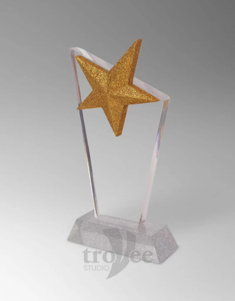 Ciptakan piala unik berbahan dasar resin bersama trovee studio